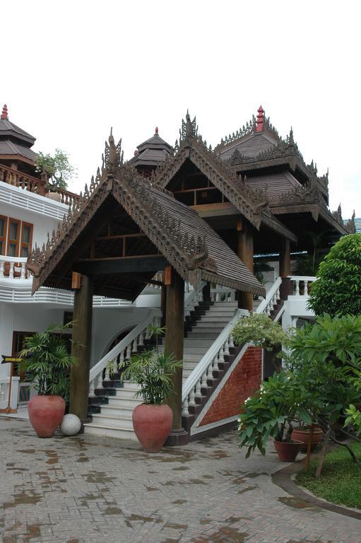 Emerald Land Hotel Mandalay Exterior photo