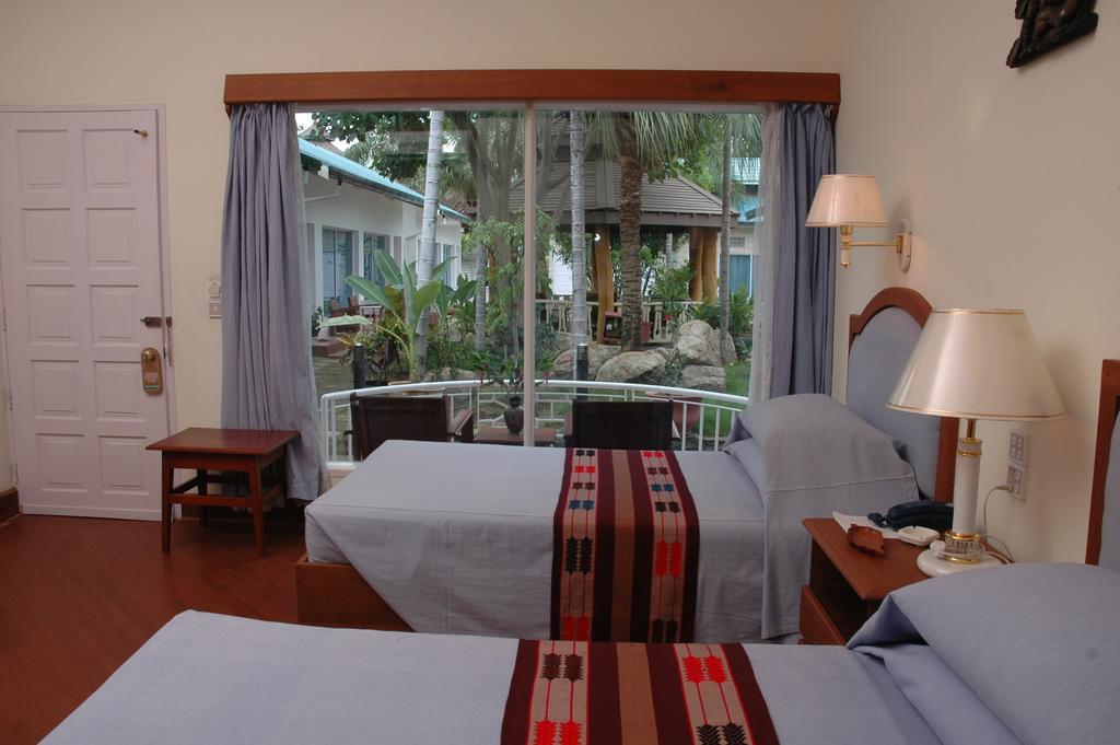 Emerald Land Hotel Mandalay Room photo